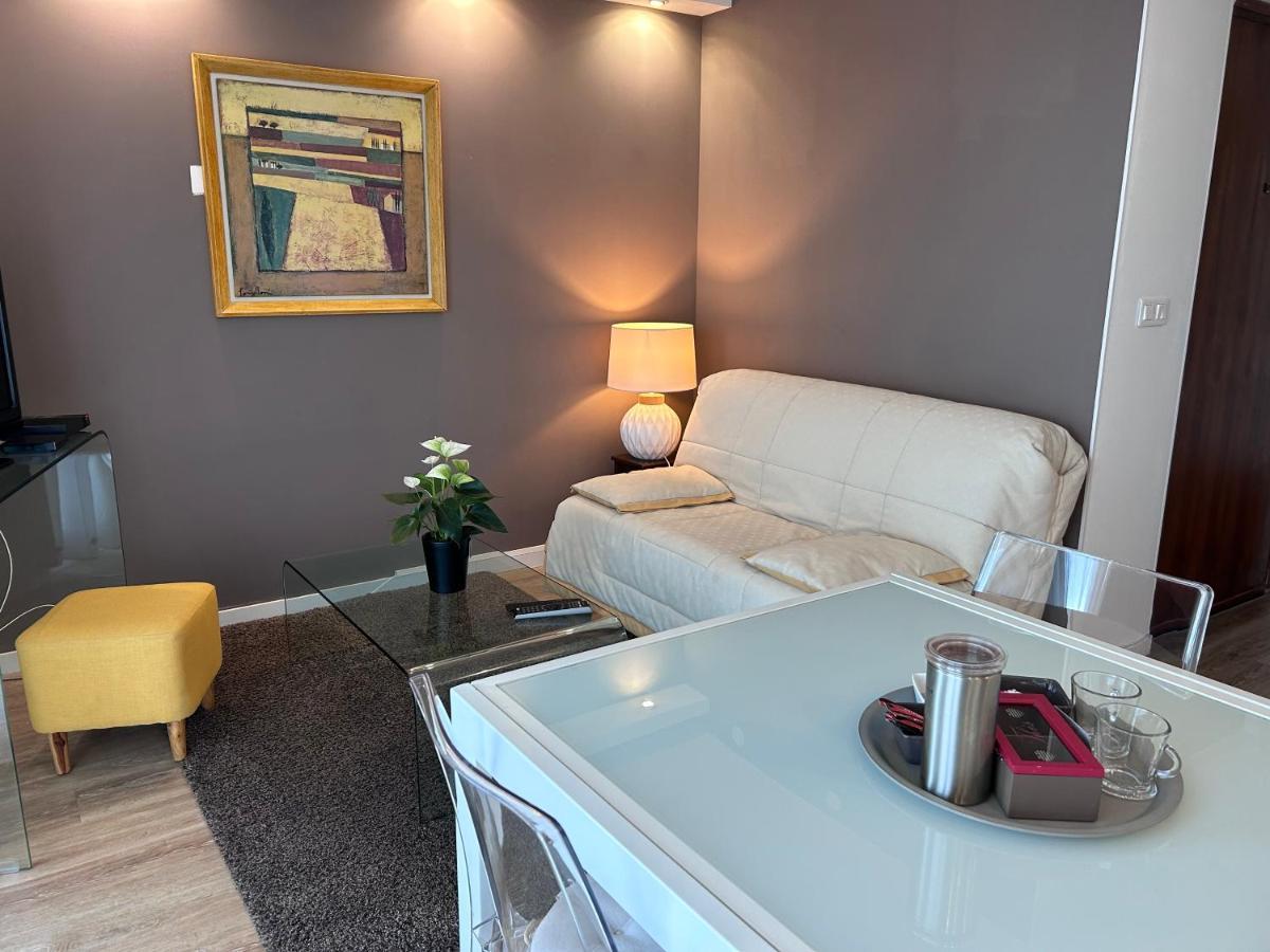 Front De Mer- Appartement Standing 1 Chambre カレー エクステリア 写真